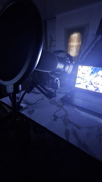 Микрофон FIFINE K688