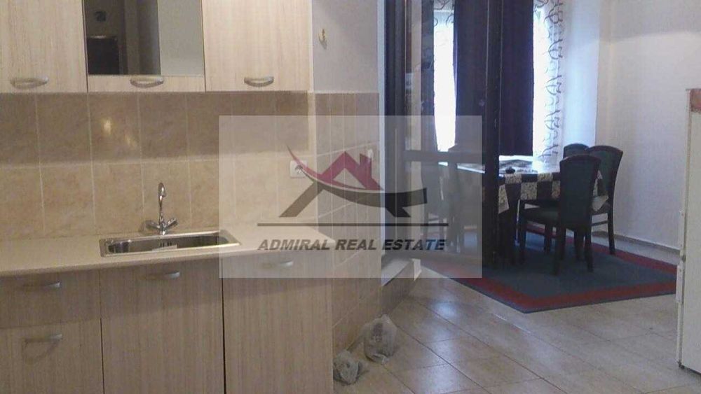 Дава се под наем Четиристаен апартамент в Варна, Базар Левски - 120 кв.м за 600 € - Снимка #4