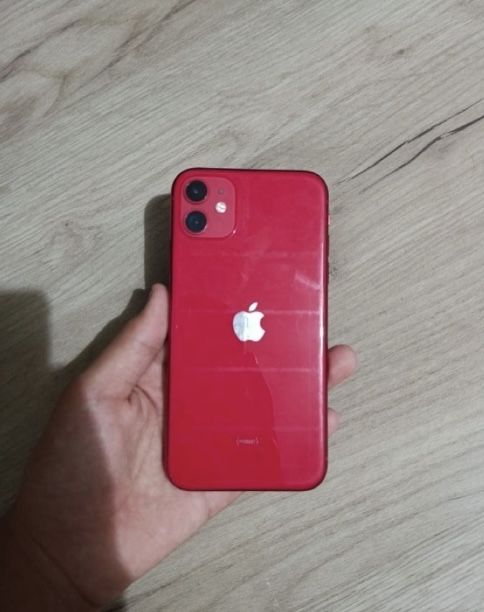 Айфон 11  обмен только айфон