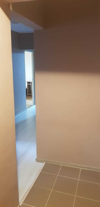 Vând apartament 3 camere