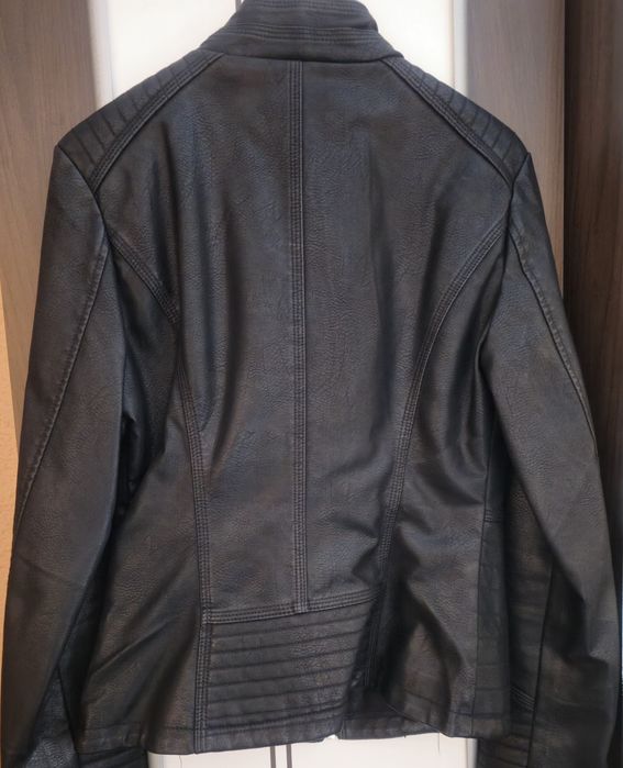 Jachetă piele, mărimea M