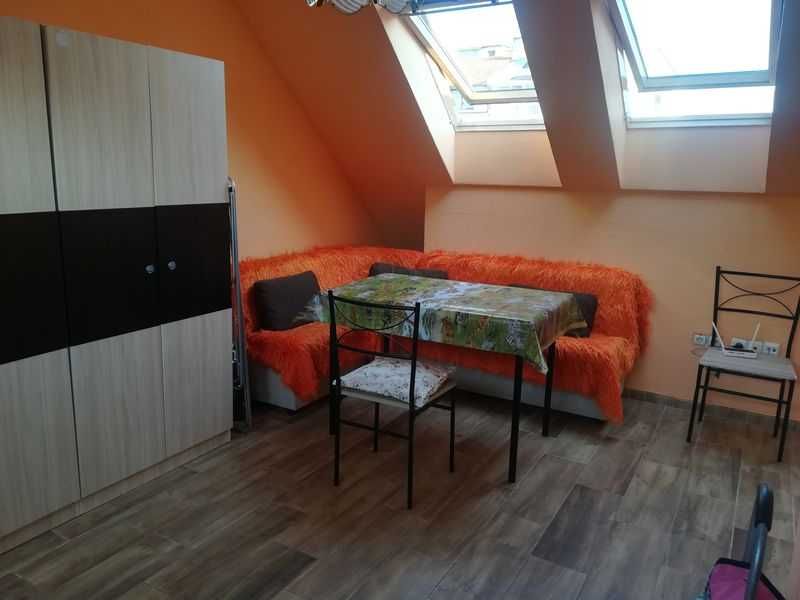 Дава се под наем Едностаен апартамент в Бургас, Възраждане - 52 кв.м за 89.25 € - Снимка #4