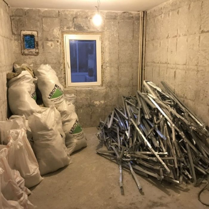 Transport moloz ieftin