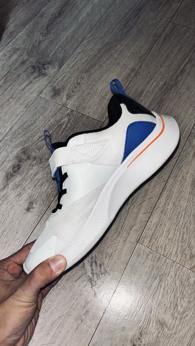 Кроссовки DEMIX..