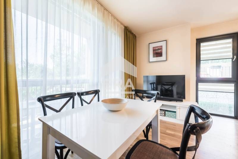 Продава се Тристаен апартамент в Варна, м-т Траката - 101 кв.м за 2228 €/кв.м - Снимка #2