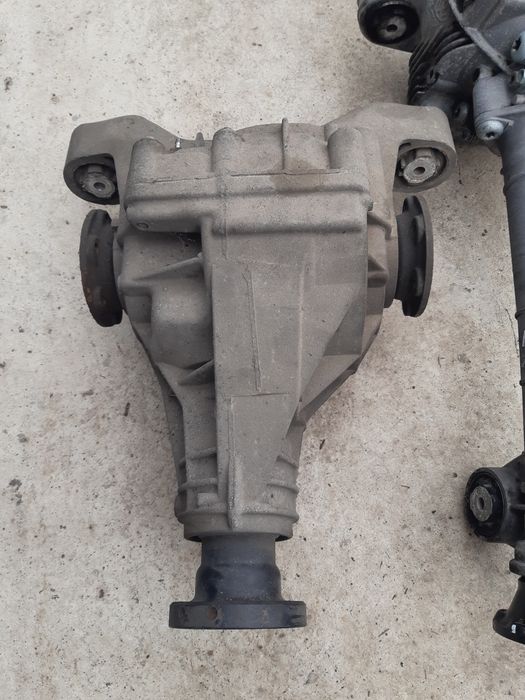 Diferential grup fata diferential grup spate vw touareg 7L 2.5 bac aut