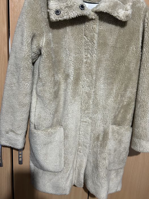 Палто .Със свален етикет,само пробвано.