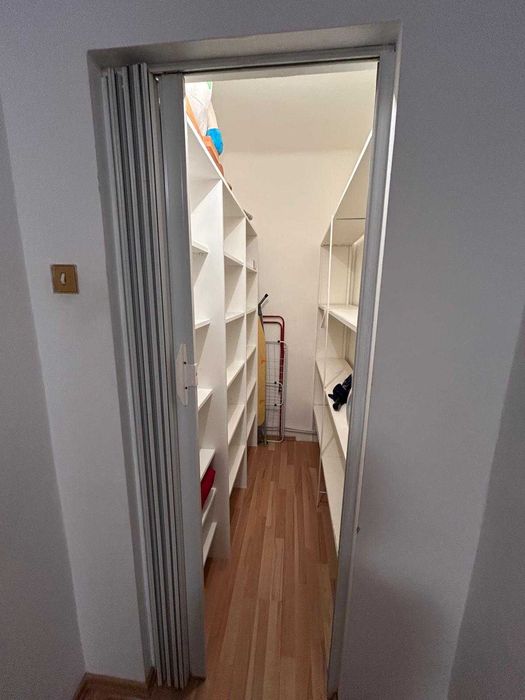 Închiriez apartament in OM 50 m2 parter înalt