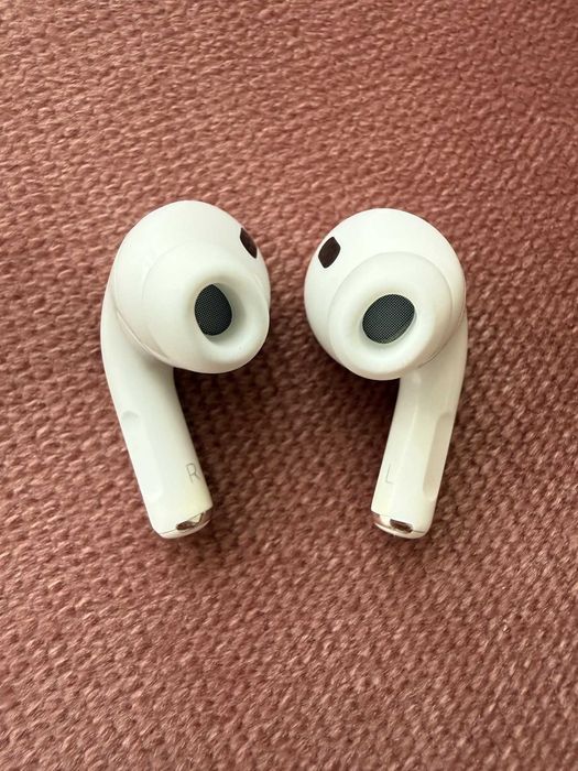 AirPods Pro 2 оригинални (A2698, Lightning)