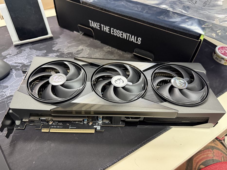 MSI GeForce RTX 5070 Ti 16G Gaming Trio OC