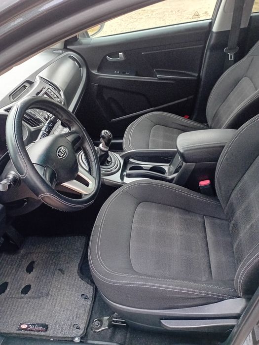 Vând Kia Sportaje 2012 motor 1,7 crdi