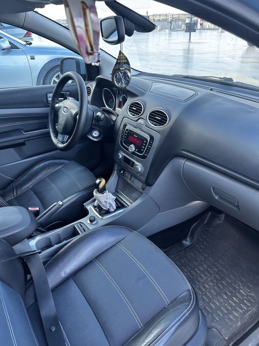 FORD Focus 2008 — imagine 4