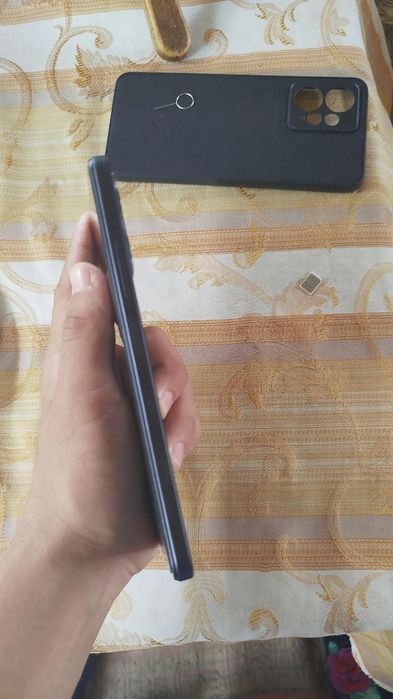 Redmi not 12 6/128 holati ideal  Abmen bor x yoki xsga holati chotki b