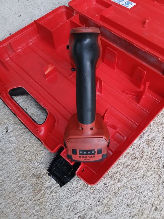 Акумулаторен перфоратар Hilti 22волта