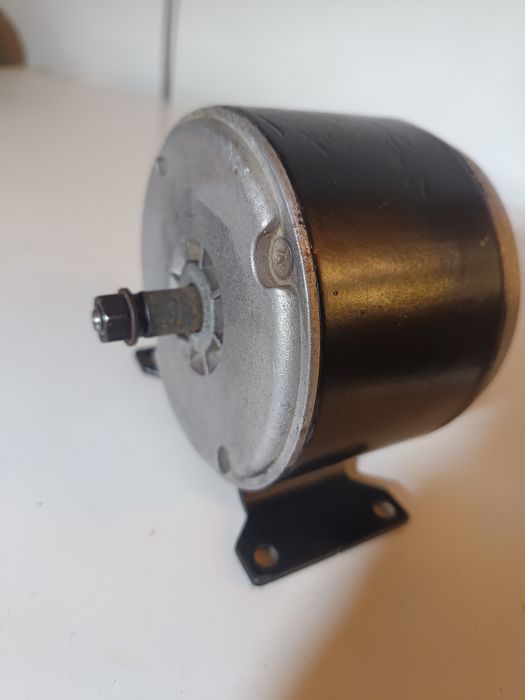 Motor electric 24v 250w