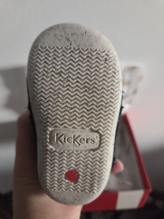 Cizme imblanite bebelusi Kickers