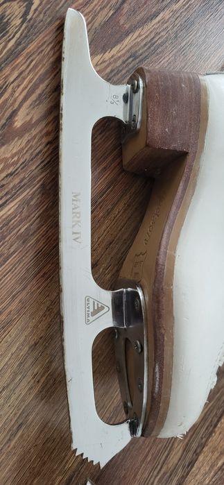 Коньки для фигурного катания