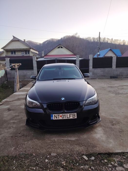 Bmwe60 M5 525D manuală