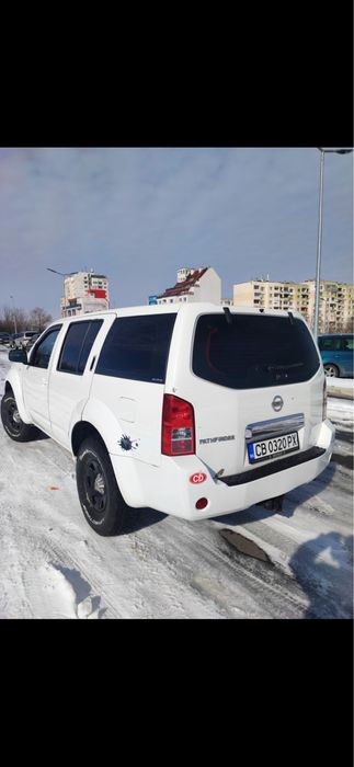 Nissan pathfinder 2.5 DCI 174к.с.Бартер за БУС
