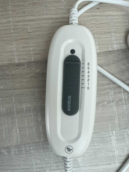 Електрическа Подложка SANITAS SHK 22 с 6 температурни степени