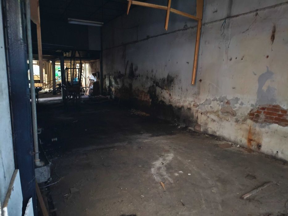 Дава се под наем Промишлена сграда в Септември - 5800 кв.м за 3300 € - Снимка #11