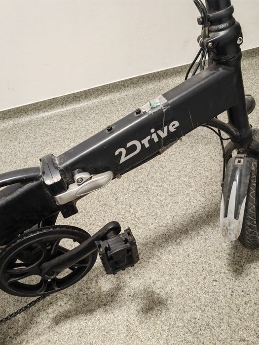 Bicicleta electrică mică