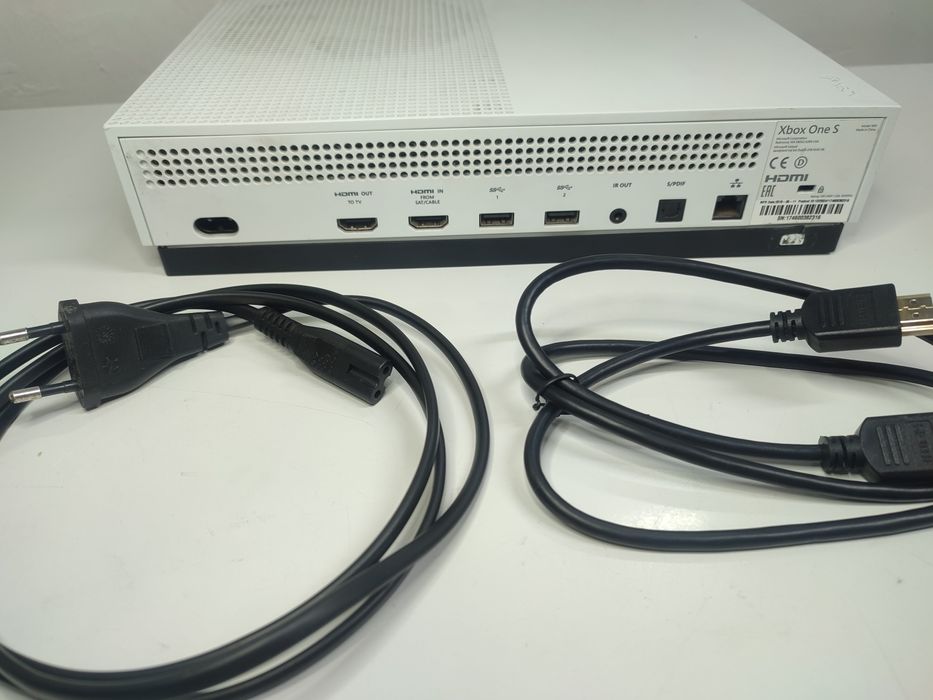 Xbox One S 780GB