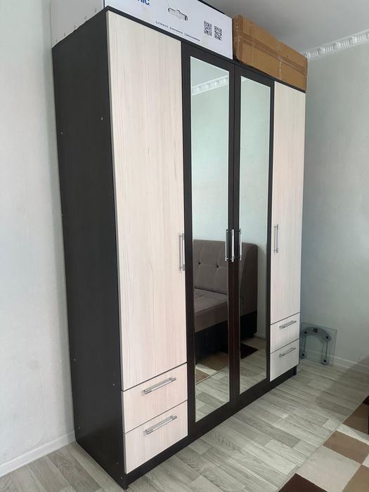 2 шкафа, для одежды и для прихожий