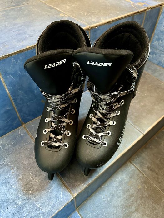 Коньки ледовые в отличном состоянии!