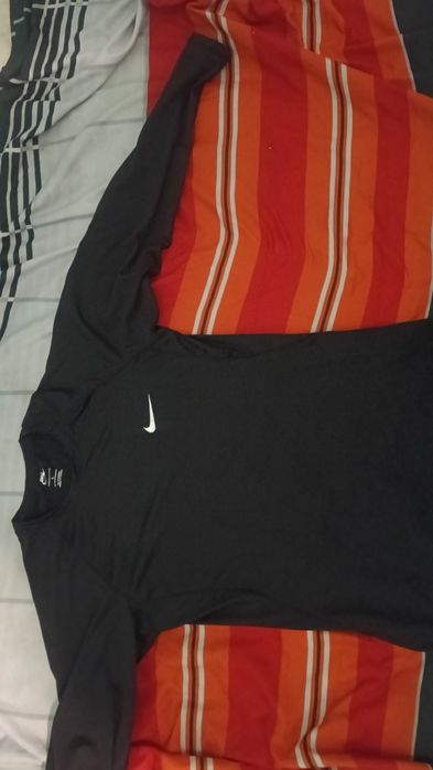 Bluza termica Nike L (fit M)