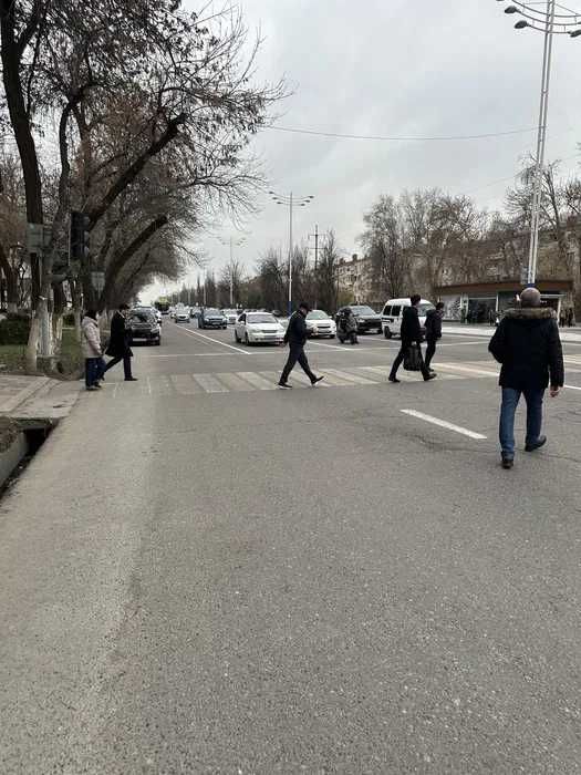 Аренда под любой бизнес, 1 линия М -Улугбекский рн Ялангач (R 11)