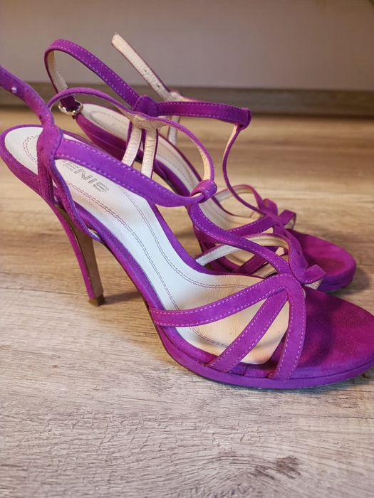 Sandale piele ciclame