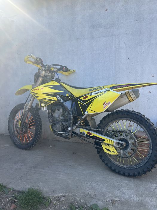 Suzuki rmz 250 4t, an 2009, carburatie
