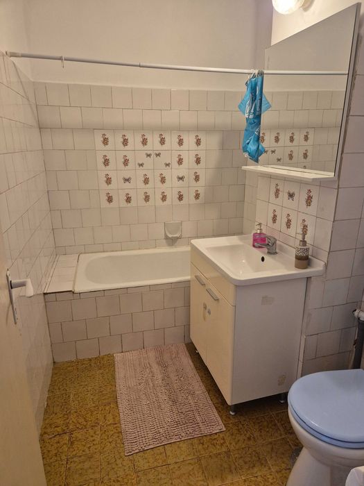 Apartament de închiriat