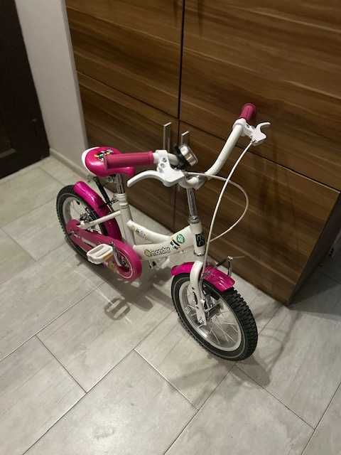 Детско колело с помощни колела