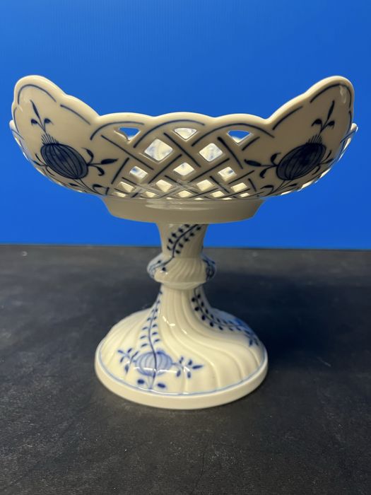 Колекционерска,порцеланова фруктиера на Meissen,Germany