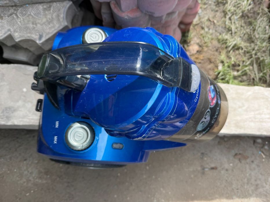 Срочно продам Пылесос