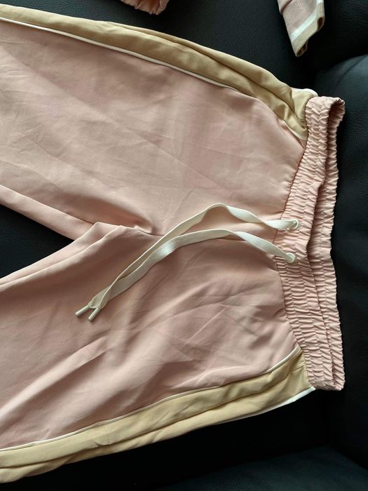 Дамски комплект нов