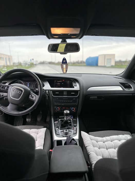 Audi A4 b8 2.0 TDI 170 cp 2010