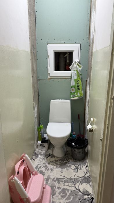 Срочно продается 4 комнатная кв в асалобод-1