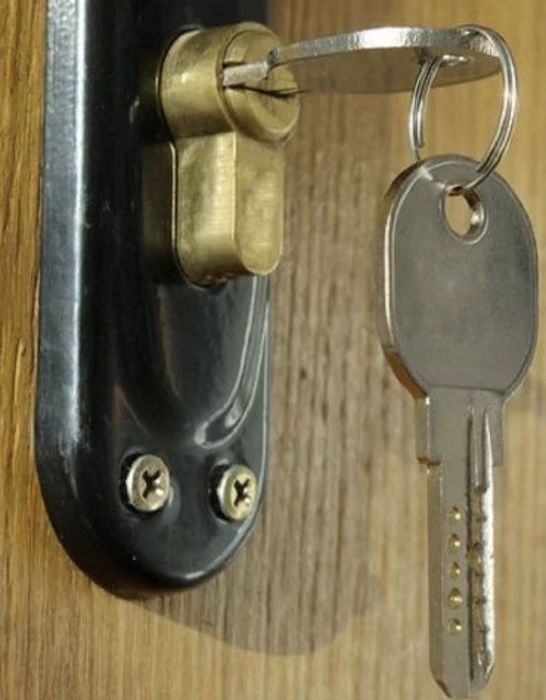 Fara Dauna/Lacatus 24h/Locksmith 24h/cheie rupta/Usa blocata/Fara