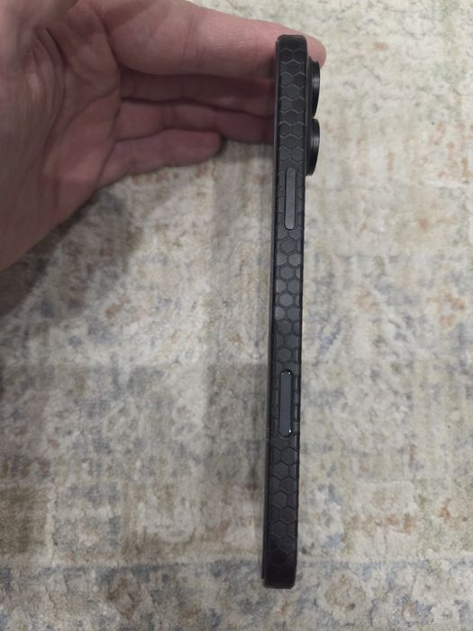 Продам IPhone 16 pro max