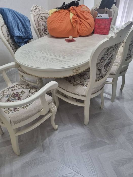 Продаётся оригинальный мебель