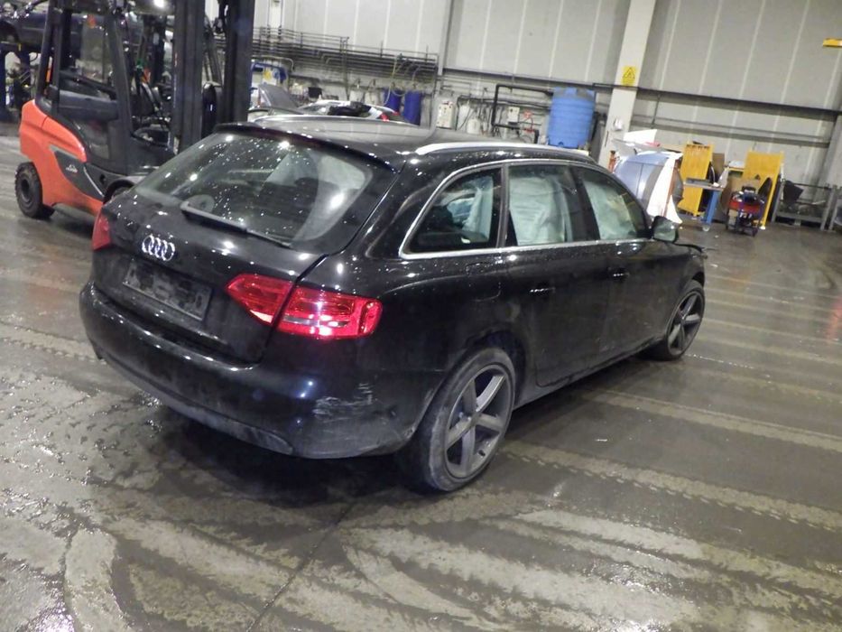 aydi a4 b8 2.0 140/ауди а4 б8 2.0 140 на части