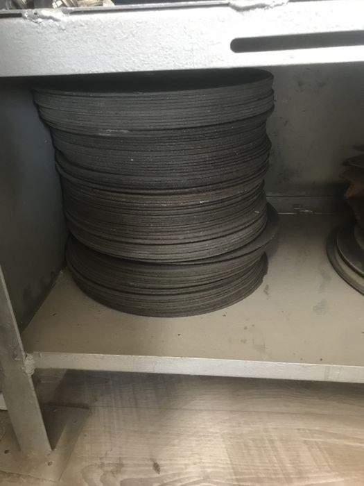 Отрезной диск новый