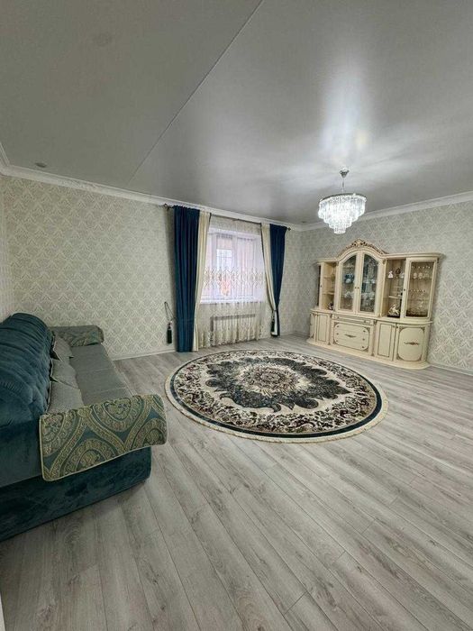 Продам дом Центр