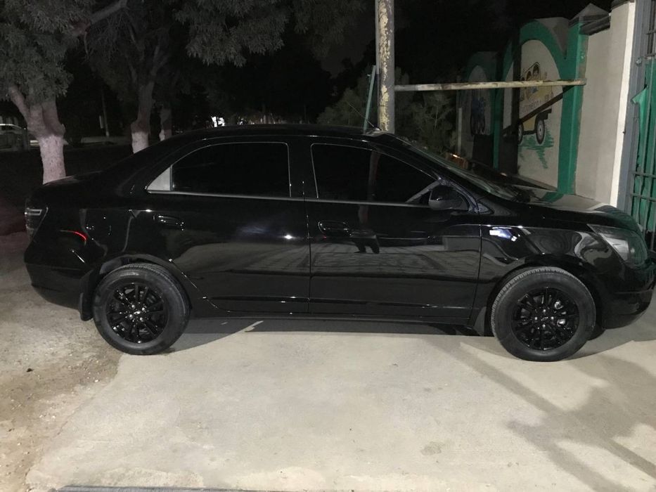 Cobalt sotiladi Qora