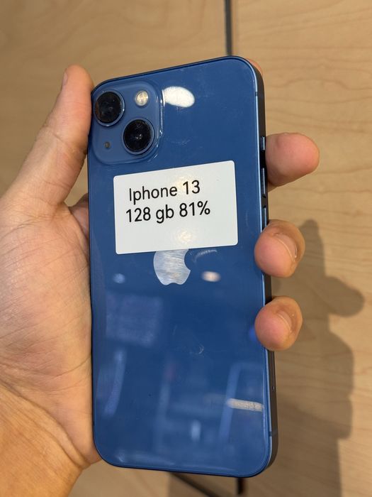 Продам iphone 13 128