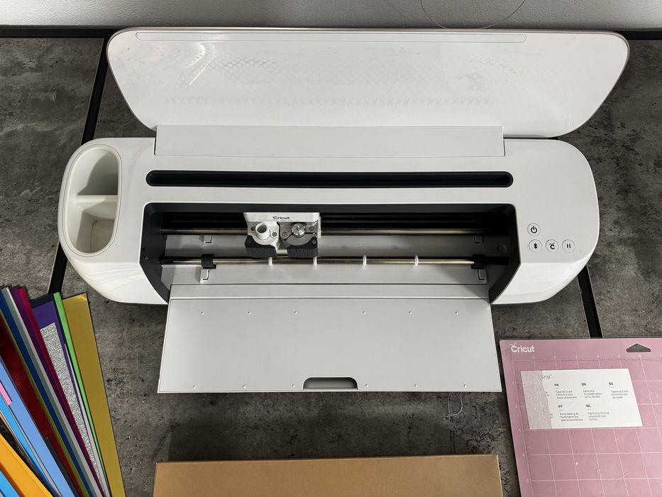 Cricut maker / Cutter Plotter - Adaptive Tool System