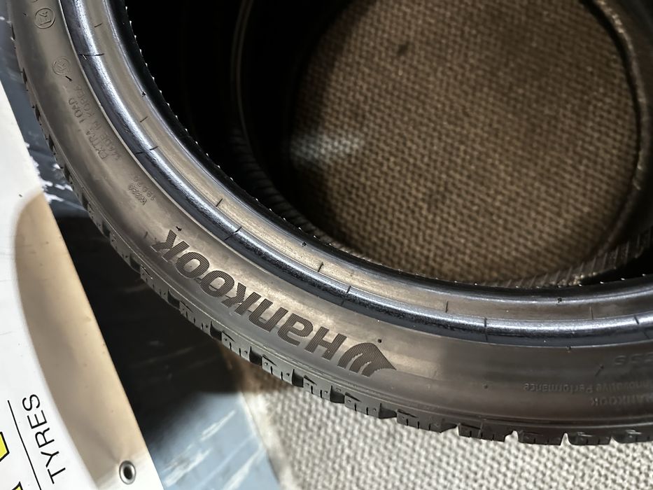 225/40 R19 93V XL - Hankook Winter I Cept Evo3 M+S Oferta